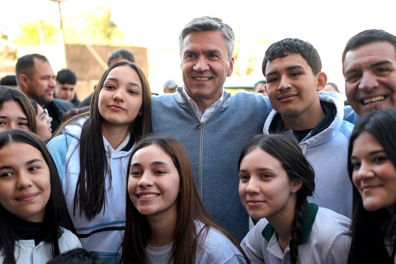 111a1553-f990-4b85-b0e0-4a3aae182d2c.jpg