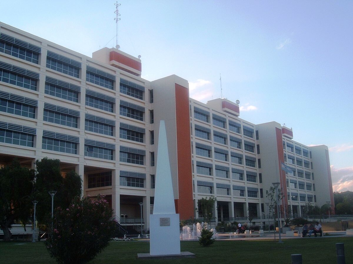 El Ministerio de Economía, Finanzas y Hacienda confirmó que los haberes correspondientes a octubre de 2024 para los empleados de la Administración Pública Provincial estarán disponibles el miércoles 30 de octubre.