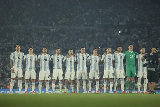 Ranking FIFA: la Selección Argentina sigue en la cima pero Francia ya no es segundo