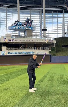 Arajet fortalece proyección internacional con los Miami Marlins