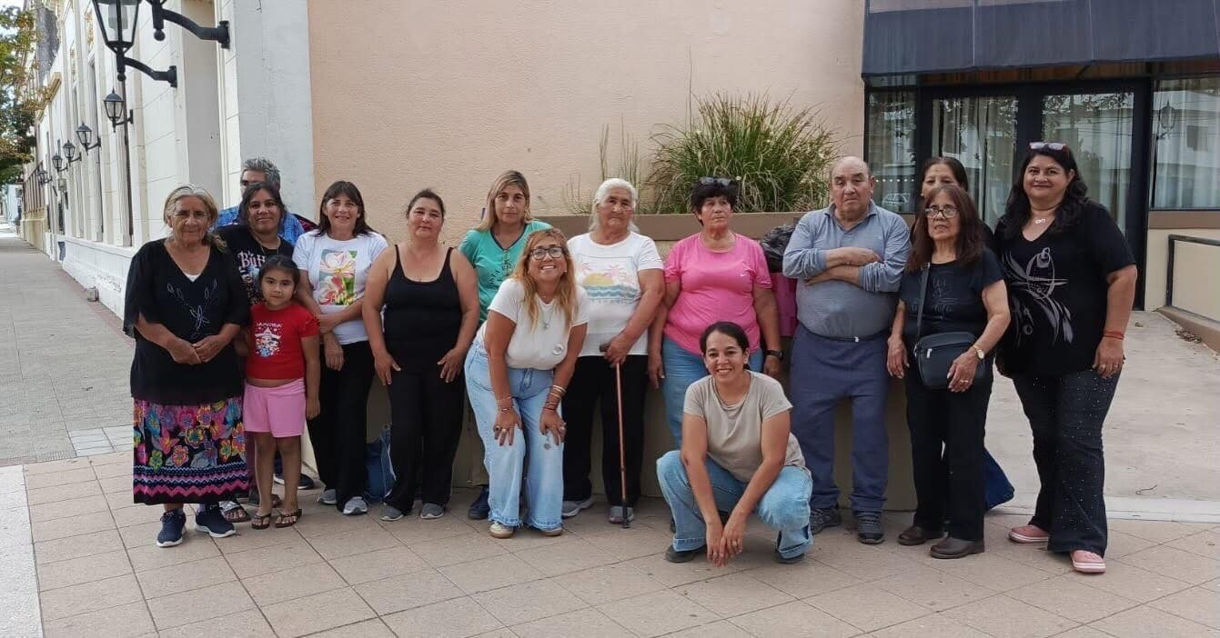 Artesanos de Victorica celebraron su día con un encuentro cultural en Santa Isabel