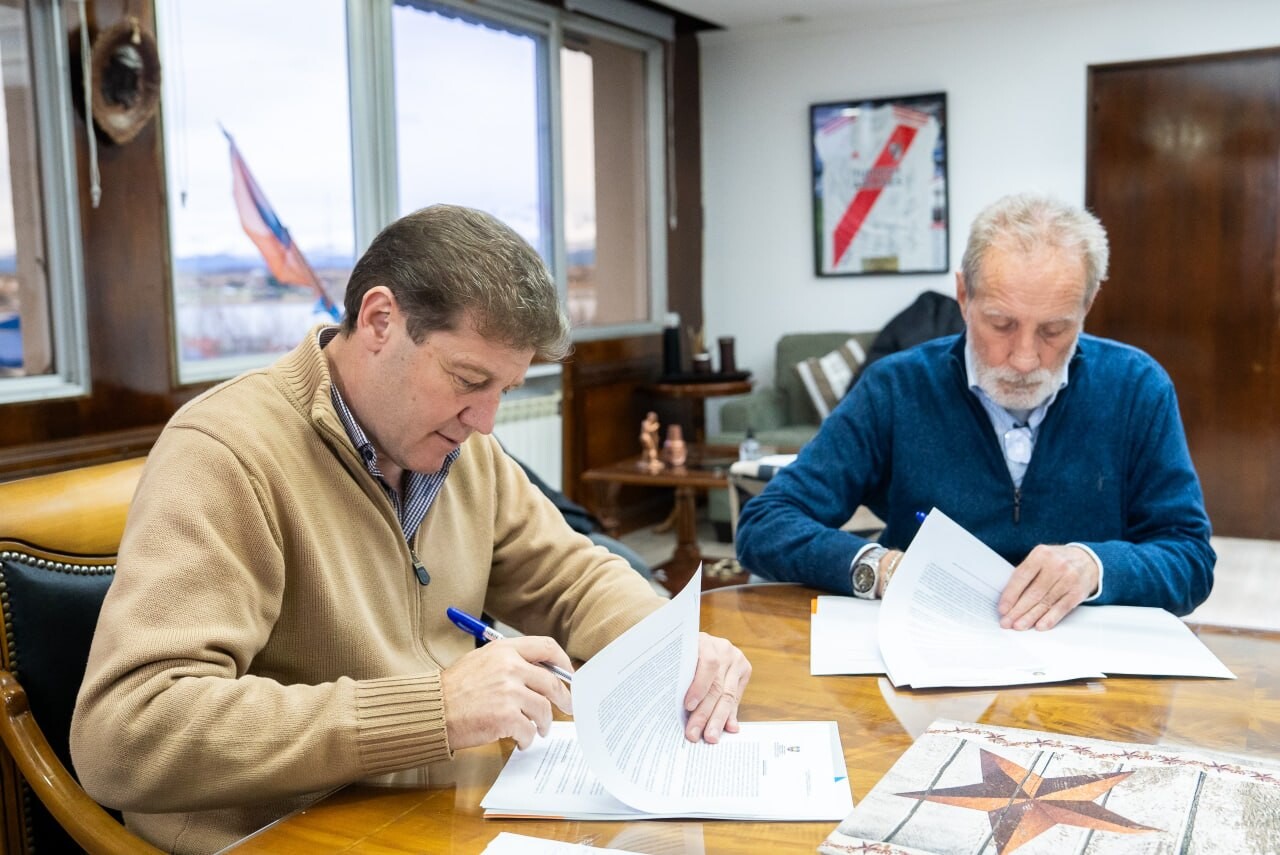 TIERRA DEL FUEGO AVANZA EN OPORTUNIDADES DE INVERSIONES Y DESARROLLO ACUÍCOLA