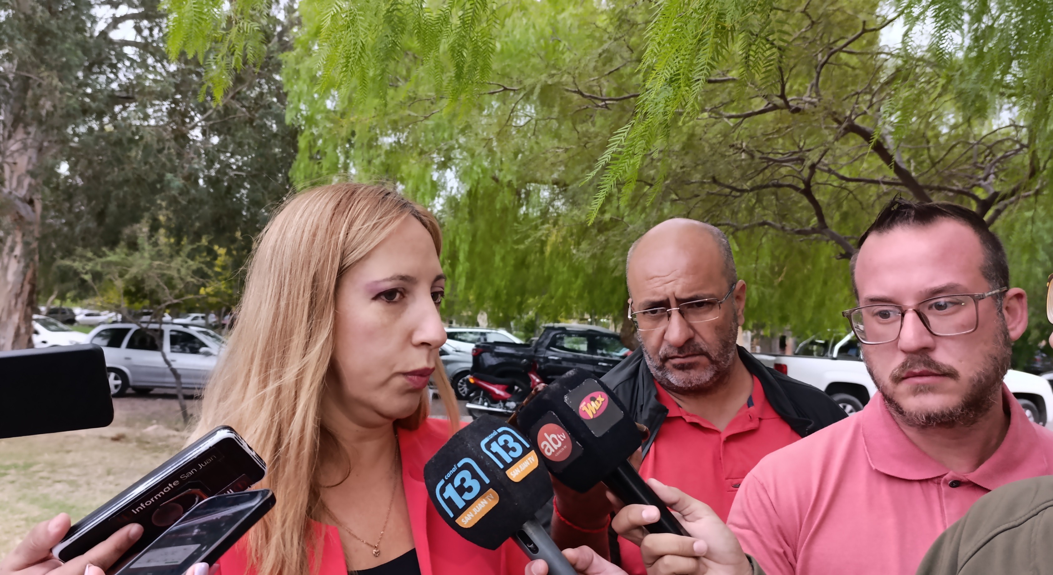 El gobierno de la provincia aportaría 280 millones de pesos para hacer frente a los salarios de choferes de colectivo del mes de febrero.