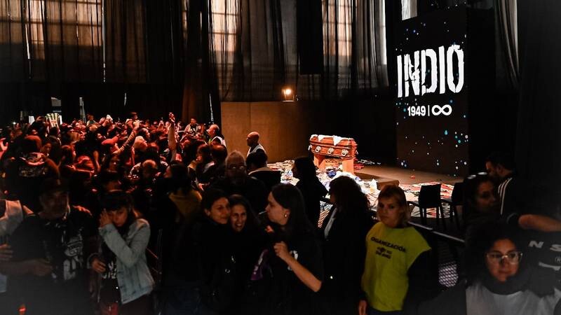 El emotivo mensaje de la familia del Indio Solari: una marea humana abraza a la leyenda del rock