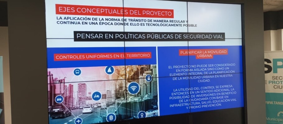 El gobierno local busca implementar un sistema de fotomultas y digitalizar las actas de infracciones de tránsito