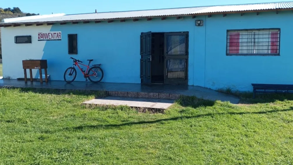Reinventar Tandil espera una definición del Concejo para avanzar con su cancha sintética