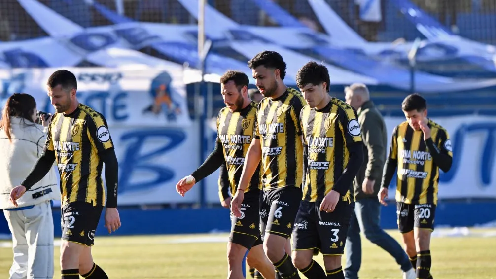 Santamarina perdió en Madryn y su futuro es cada vez más complicado