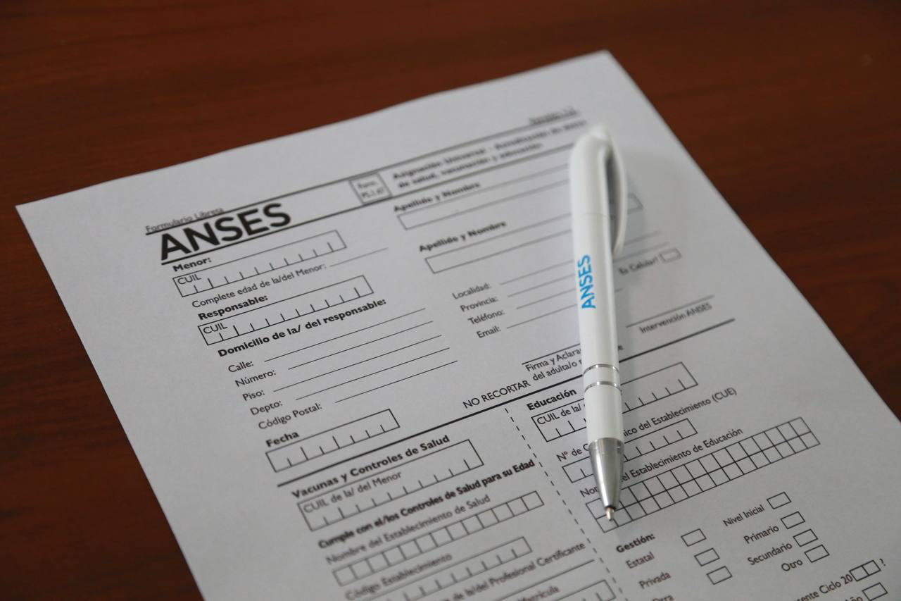 1.jpg ANSES recuerda la presentación de la Libreta AUH 2025, para cobrar el 20 % acumulado: