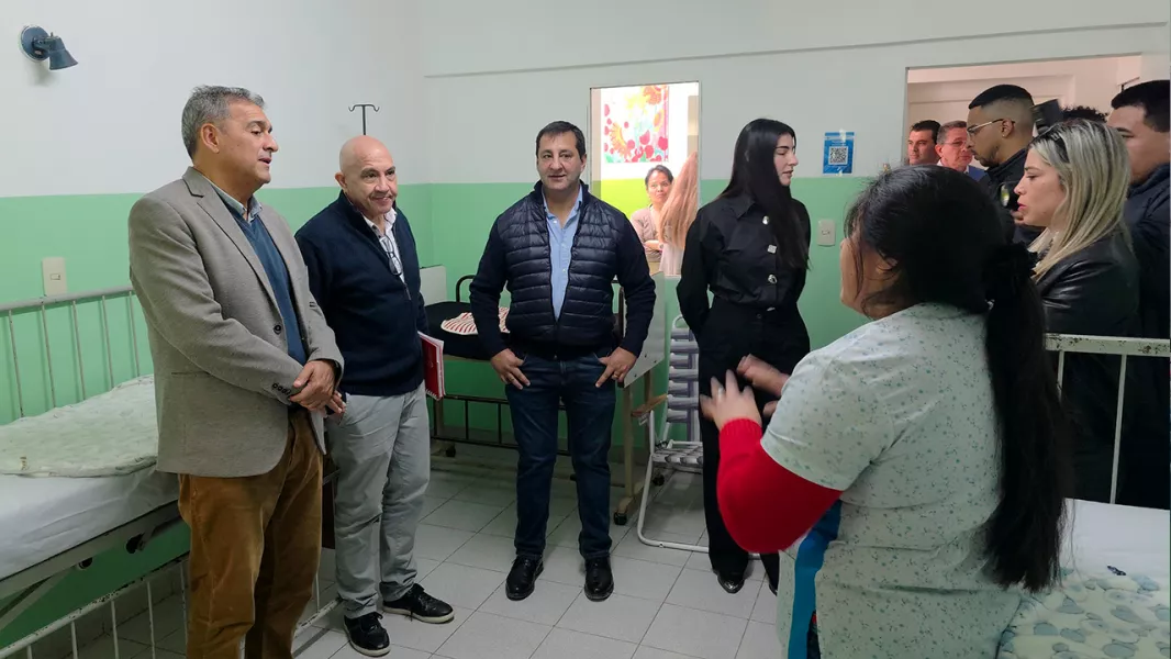 18316-rosario-de-la-frontera-el-hospital-cuenta-con-una-sala-de-pediatria-renovada-y-con-nuevo-equipamiento.webp Rosario de la Frontera: El Hospital cuenta con una sala de pediatría renovada y con nuevo equipamiento