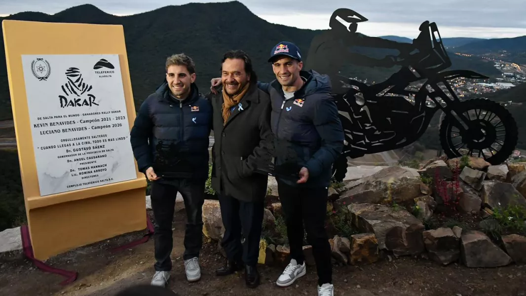 HISTÓRICO HOMENAJE A LOS HERMANOS BENAVIDES EN EL CERRO ALA DELTA: ORGULLO SALTEÑO QUE HACE HISTORIA