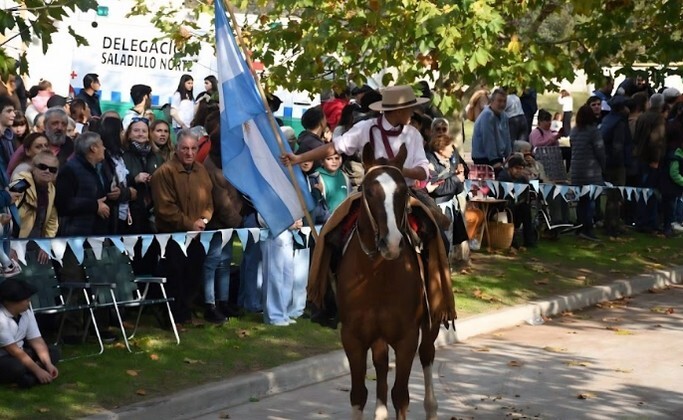 Buenos Aires | Saladillo Norte Aniversario: fiesta de kiwis y tradición