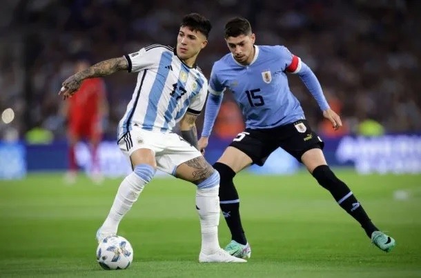 Uruguay vs Selección Argentina por las Eliminatorias: horario, formaciones y cómo ver en vivo