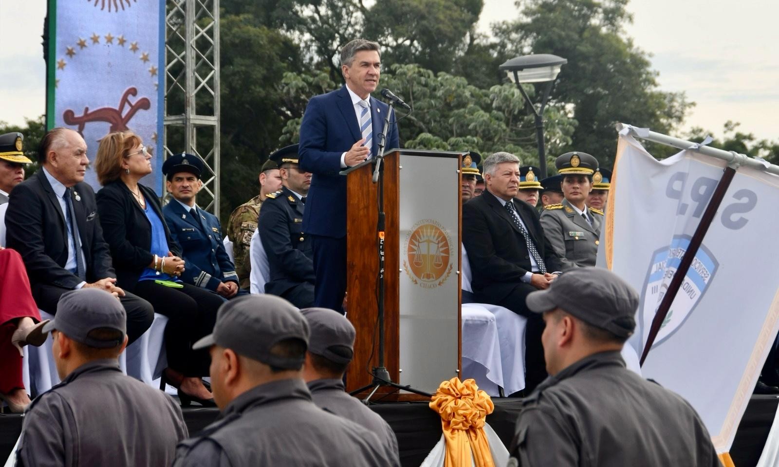 1e10a212-cee9-4bfe-b84c-d33d46afe86d.jpg