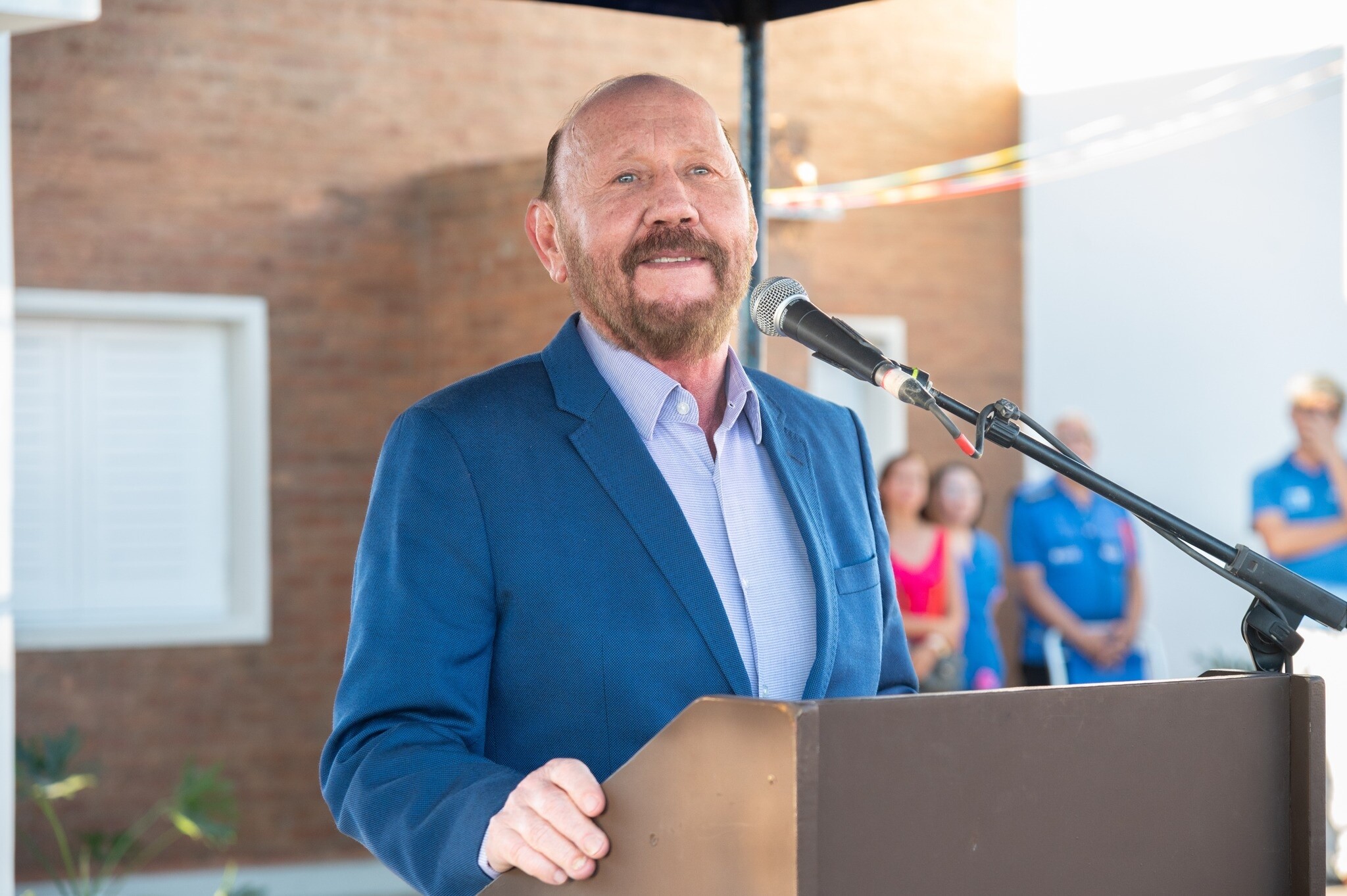 1.jpg El gobernador Gildo Insfrán encabezó el acto de entrega de 585 nuevas viviendas en el barrio La Nueva Formosa