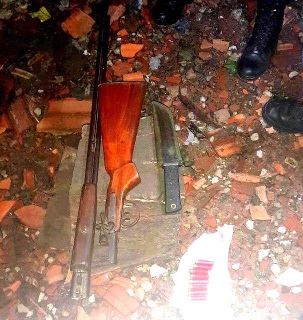 1.jpg Violencia de género: La Policía secuestró un arma de fuego y detuvo a dos sujetos