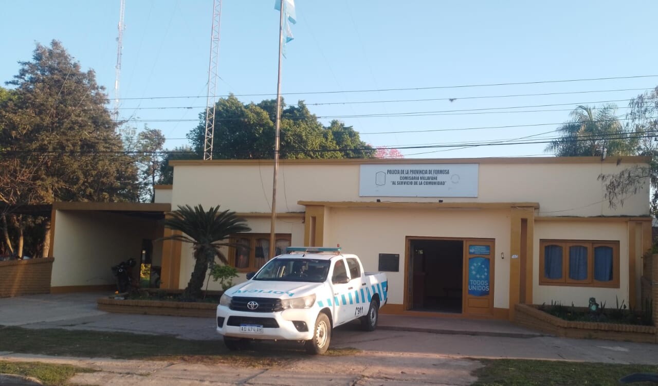 1.jpg Detuvieron a tres personas y secuestraron un arma blanca tras un ataque a policías