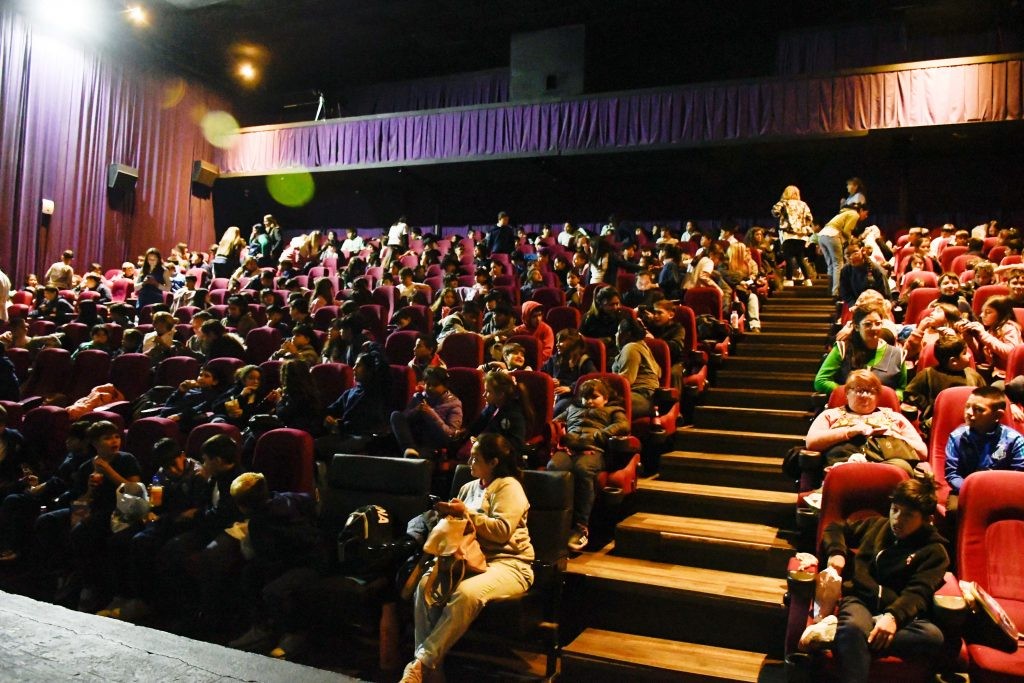 «Primera Vez al Cine» ciclo 2025
