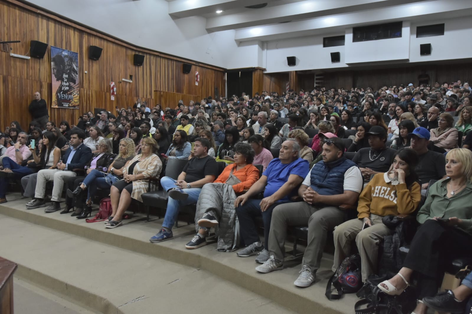 2- Charla prevencion de adicciones.jpeg