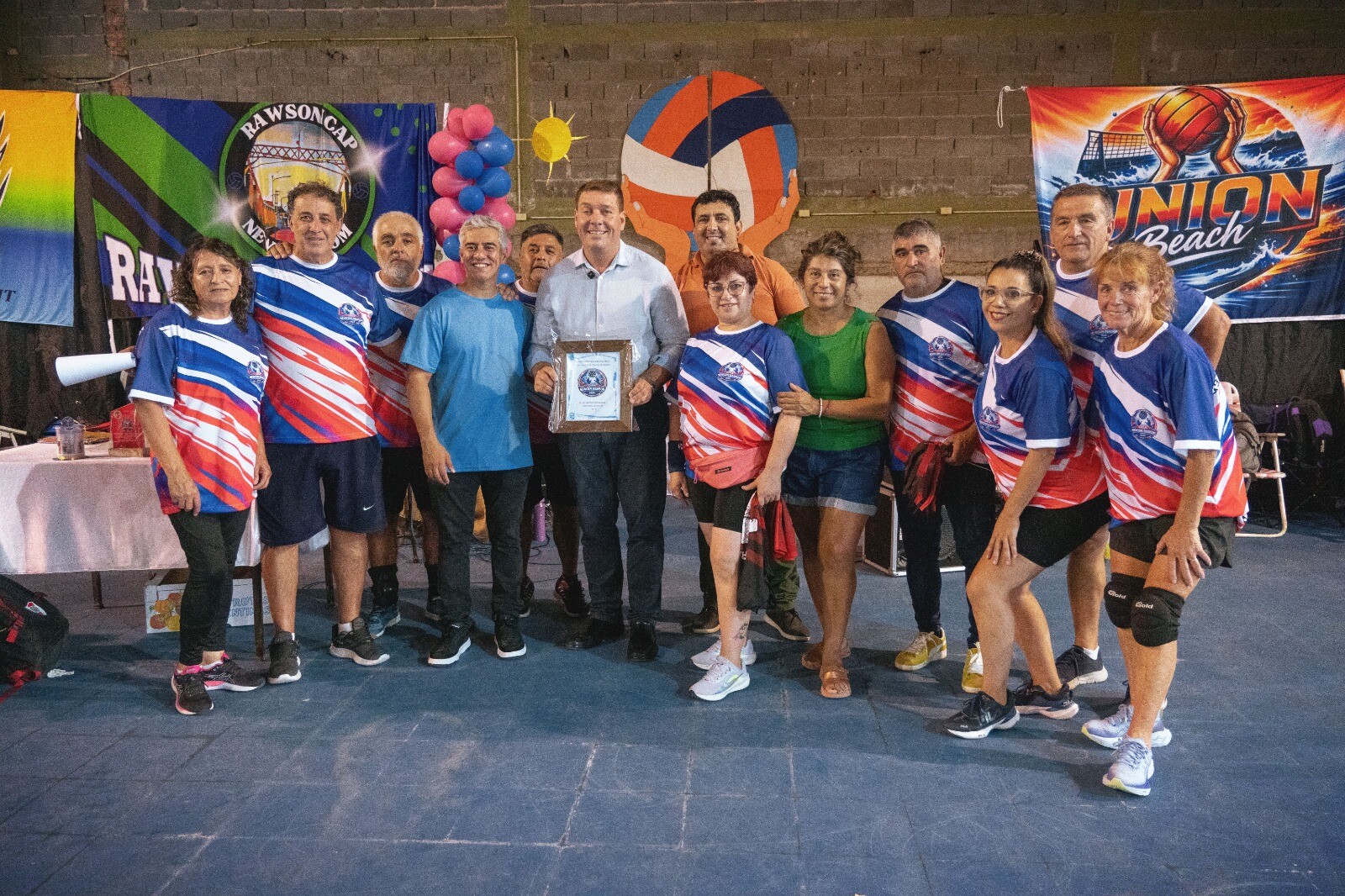 Rawson reinauguro espacio deportivo y presento la liga de Newcom Local