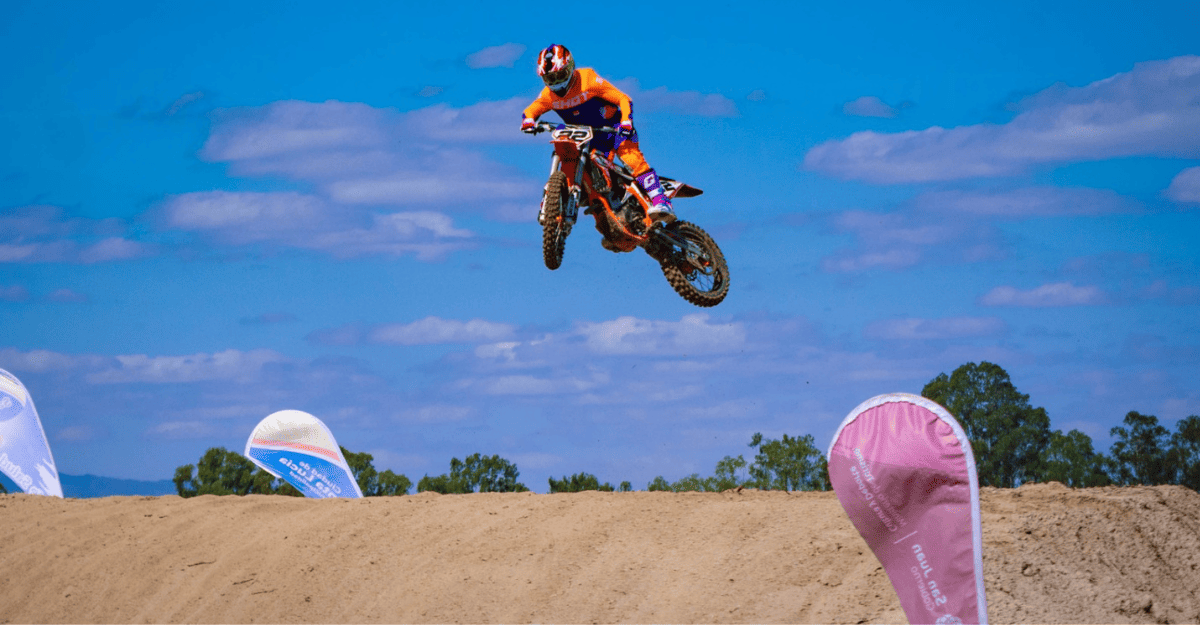 San Juan vibra con el 1º Campeonato Sanjuanino de Motocross en Santa Lucía