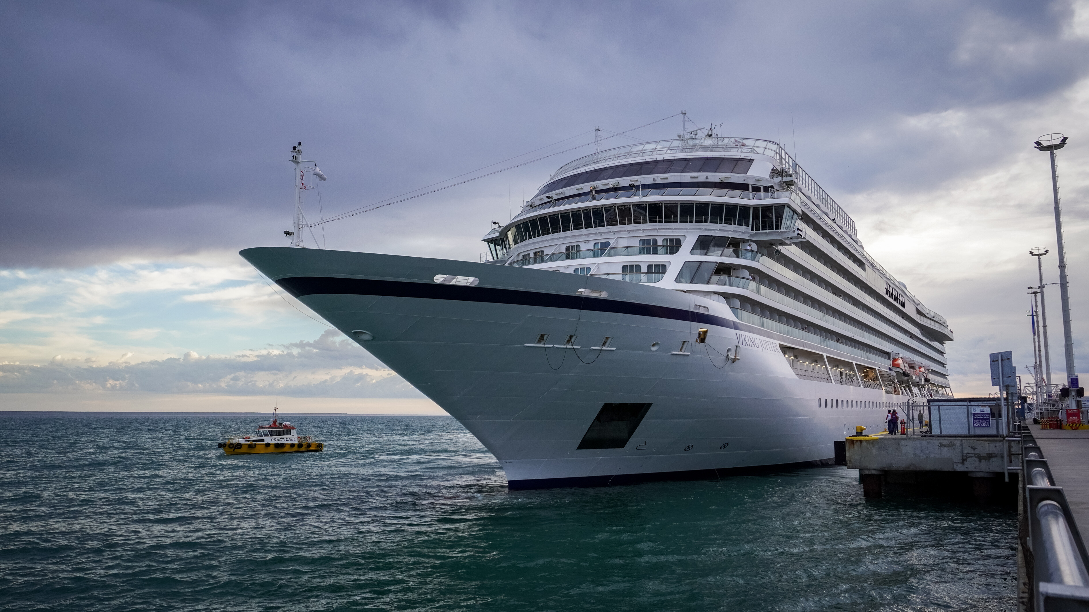 Temporada de Cruceros en Chubut: El Viking Jupiter arribó por quinta vez a Puerto Madryn