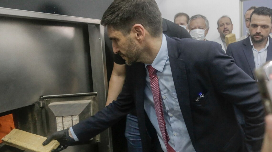 2025-02-27NID_282386O_1.jpeg Pullaro: “Trabajando Juntos Le Vamos A Seguir Marcando La Cancha A Los Delincuentes Y Vamos A Poner Orden A La Argentina”