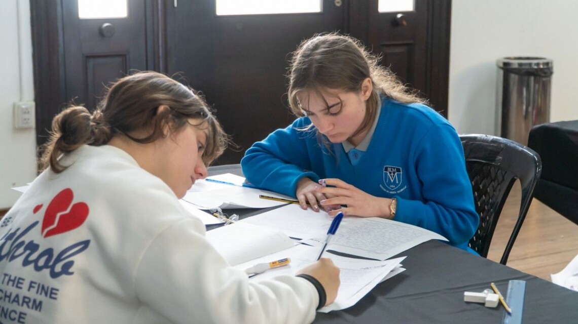 Programa Quedate: comienzan las tutorías presenciales para estudiantes de Secundaria