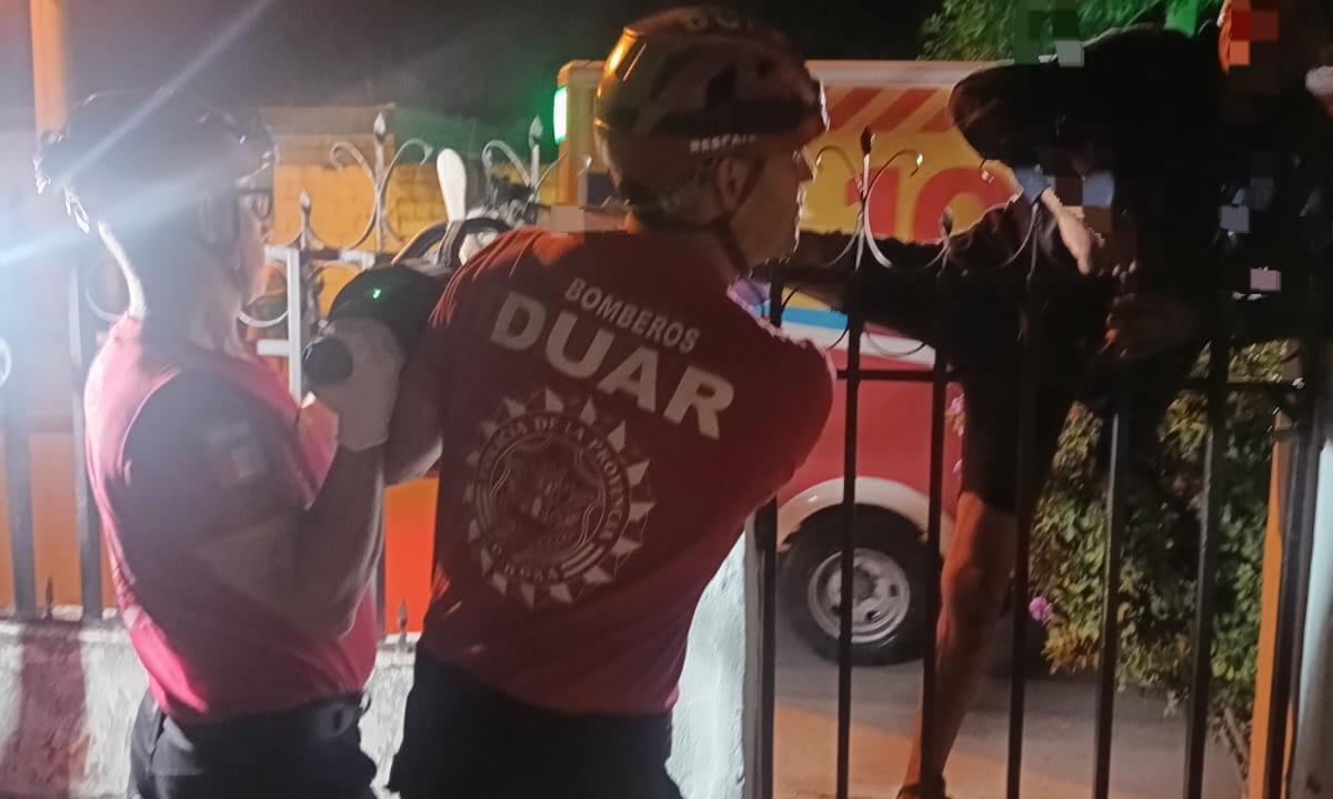 Córdoba: intentó entrar a robar, quedó atrapado en una reja y tuvo que ser rescatado por el DUAR