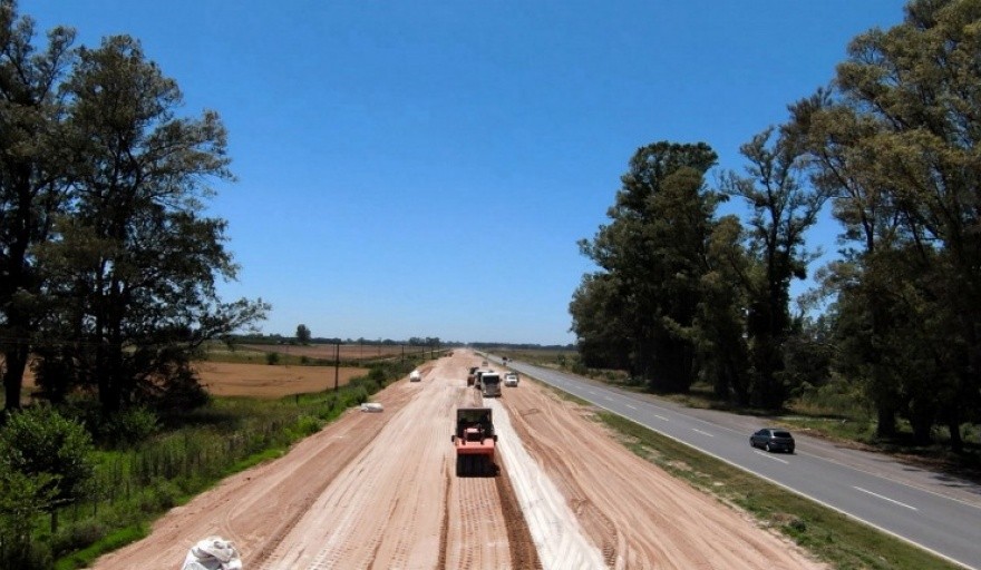 20250326201313_obras-autopista-ruta-5.jpg Expectativa en la región por el avance de la autopista en la Ruta 5