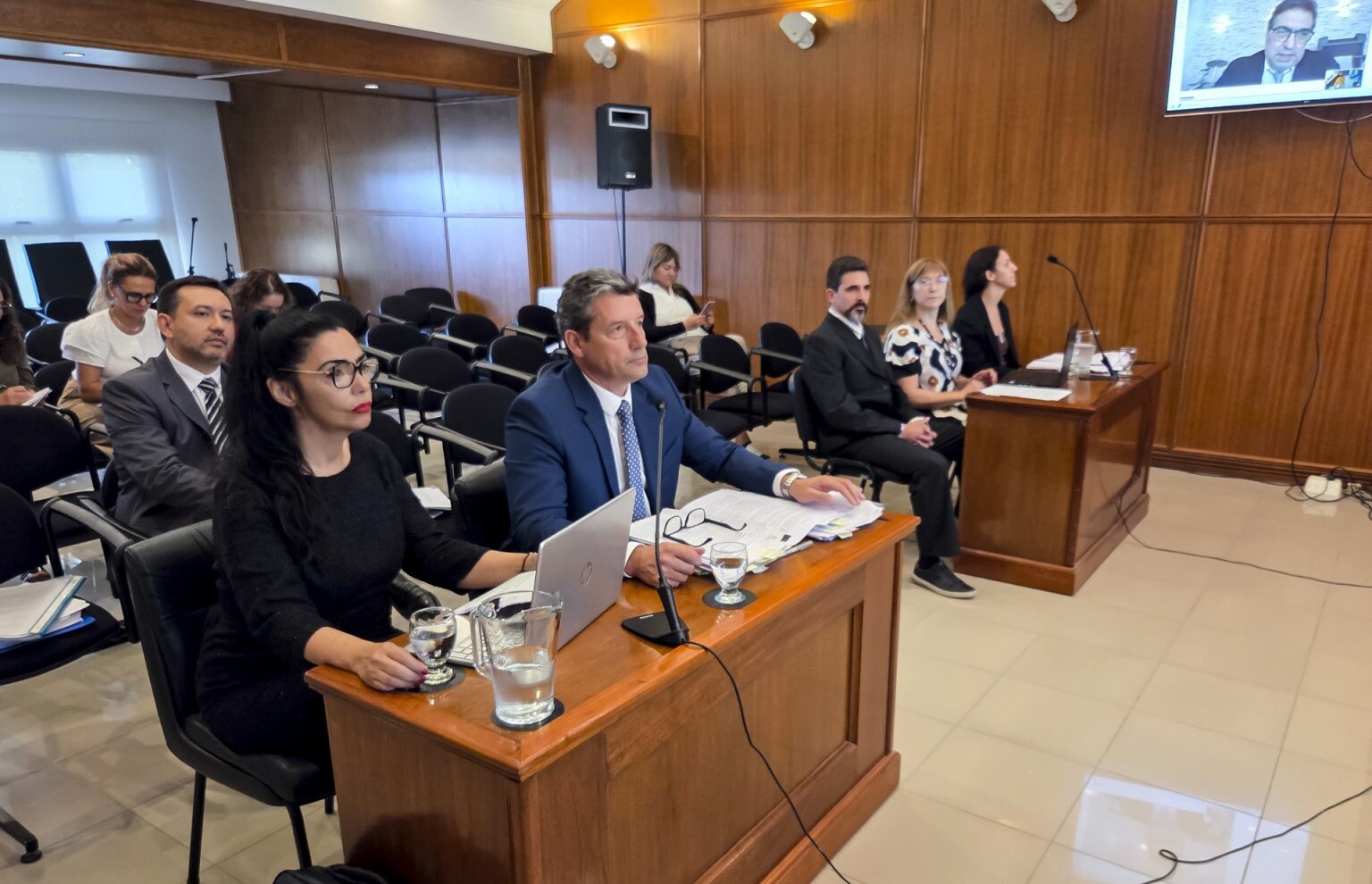 2026-03-31_RAWSON-STJ_JURY-MARIEL-SUAREZ_GIACOMONE_02-1536x990.jpg El STJ anuló la destitución de Mariel Suárez y vuelve a ser jueza de Comodoro Rivadavia