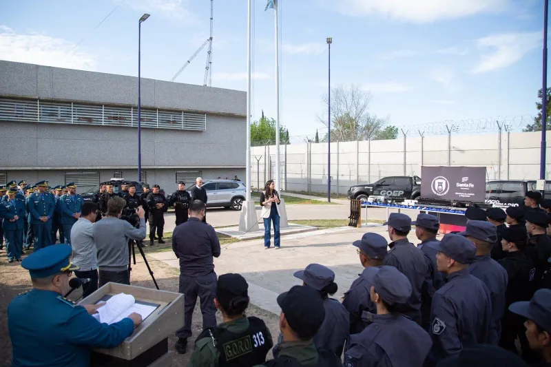 El Gobierno provincial entregó nuevo equipamiento al Servicio Penitenciario