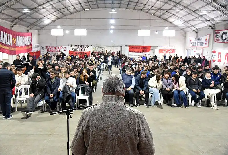 Con fuerte respaldo a Lunghi, la Juventud Radical realizó su encuentro nacional en Tandil