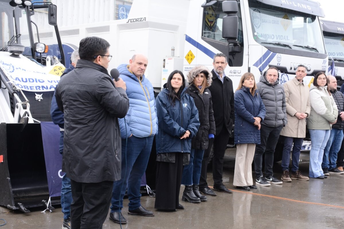 20260923_VIDAL_ENTREGA_VEHICULOS__31_.jpg