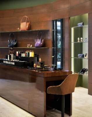 21.jpg Victoria Beckham llega a Bal Harbour