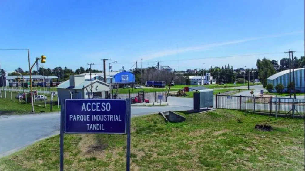 El Municipio firmó nuevas escrituras de empresas radicadas en el Parque Industrial de Tandil
