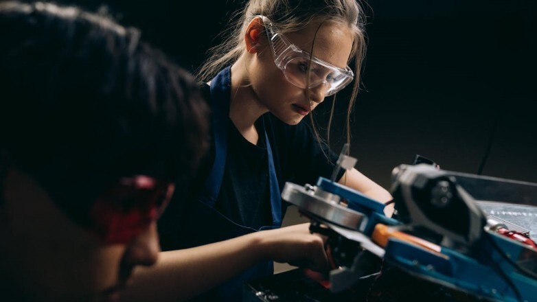 22046.jpg Más jóvenes y más oficios la nueva meta de Aprender, Trabajar y Producir 2026