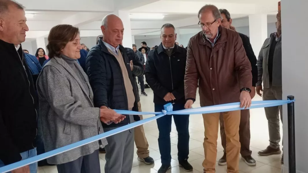 Las Lajitas inauguró la tercera etapa de ampliación de su edificio municipal