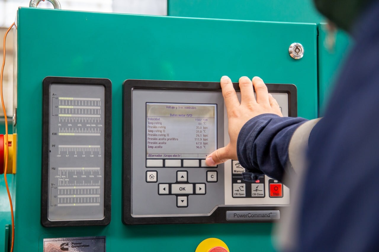 EN TOLHUIN YA ESTÁ EN MARCHA EL NUEVO GENERADOR EN LA USINA ELÉCTRICA EN TOLHUIN YA ESTÁ EN MARCHA EL NUEVO GENERADOR EN LA USINA ELÉCTRICA