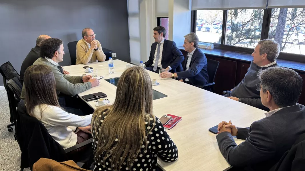 El BID analiza financiar obras de agua y saneamiento en Salta
