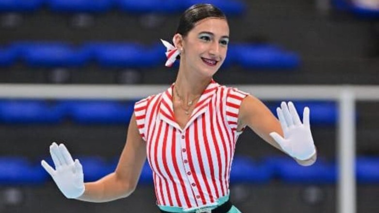 240f635cf385f1c70ffc361a592f5e6d_L.jpg Sara Toia representará a San Juan en la Final de la Copa del Mundo de Patinaje Artístico