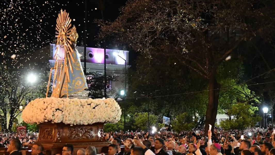 24950-el-pueblo-de-salta-renovo-su-pacto-de-fidelidad-y-amor-con-el-senior-y-la-virgen-del-milagro-20260916020747.webp