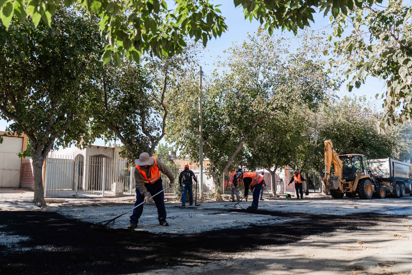 27286.jpg El turno de Caucete; Gobierno provincial avanza con el Plan de Pavimentación Urbana