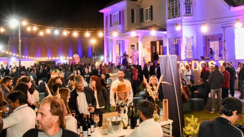 2735ed4e36761af7e65c1cf73f8249fb_L (1).jpg Sabores, vinos y cultura: San Juan celebra el Día del Malbec