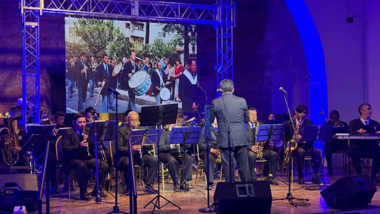 LA BANDA MUNICIPAL “25 DE MAYO” CELEBRÓ SUS 40 AÑOS CON UNA EMOTIVA GALA EN EL DINO SALUZZI