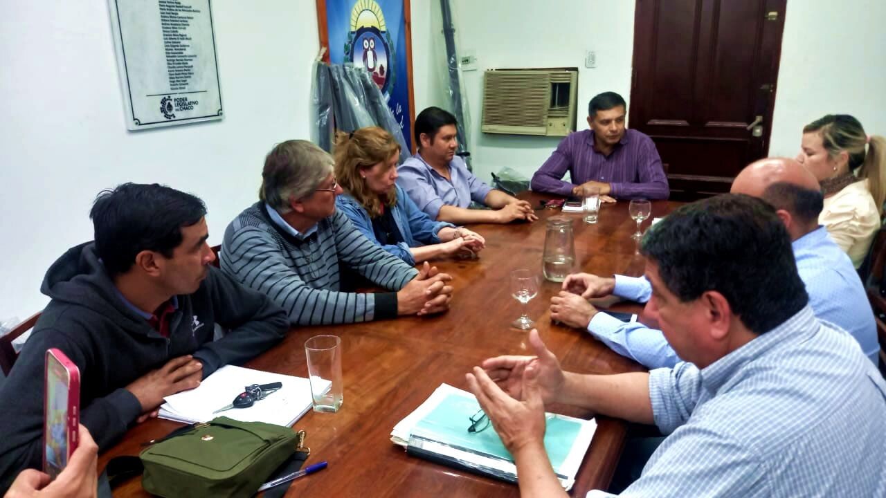 2d6171af-7dbb-4f1e-803c-d28fb5bfda58.jpg EL GOBIERNO PROVINCIAL CONTINÚA CON LA REGULARIZACIÓN DOMINIAL DE 2.000 VIVIENDAS DEL PLAN CONTRA INUNDACIONES