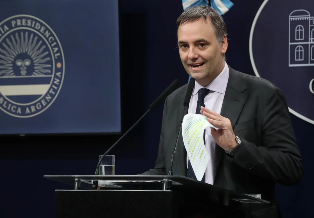 2.jpg La Justicia archivó una de las causas contra Adorni y el Gobierno lo celebró en redes