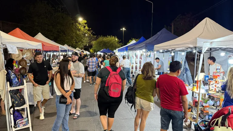 2feria-tematica-plaza-espana-768x432.webp