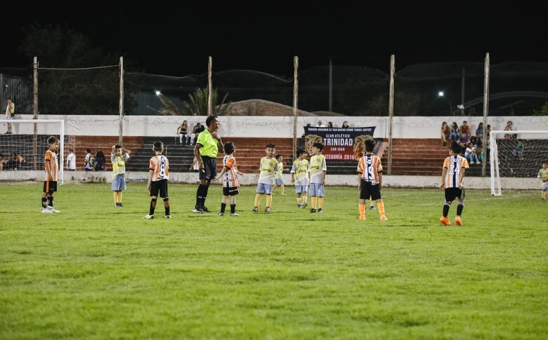 310f09d5c1581094d4d82254ceecc844_L.jpg Inicio de la 31° Edición del Mundialito de Trinidad