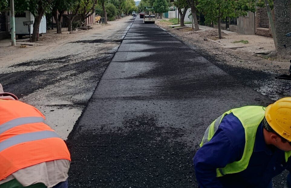 31851.jpg Importante; Laprovincia avanza con el Plan de Pavimentación Urbana en Caucete