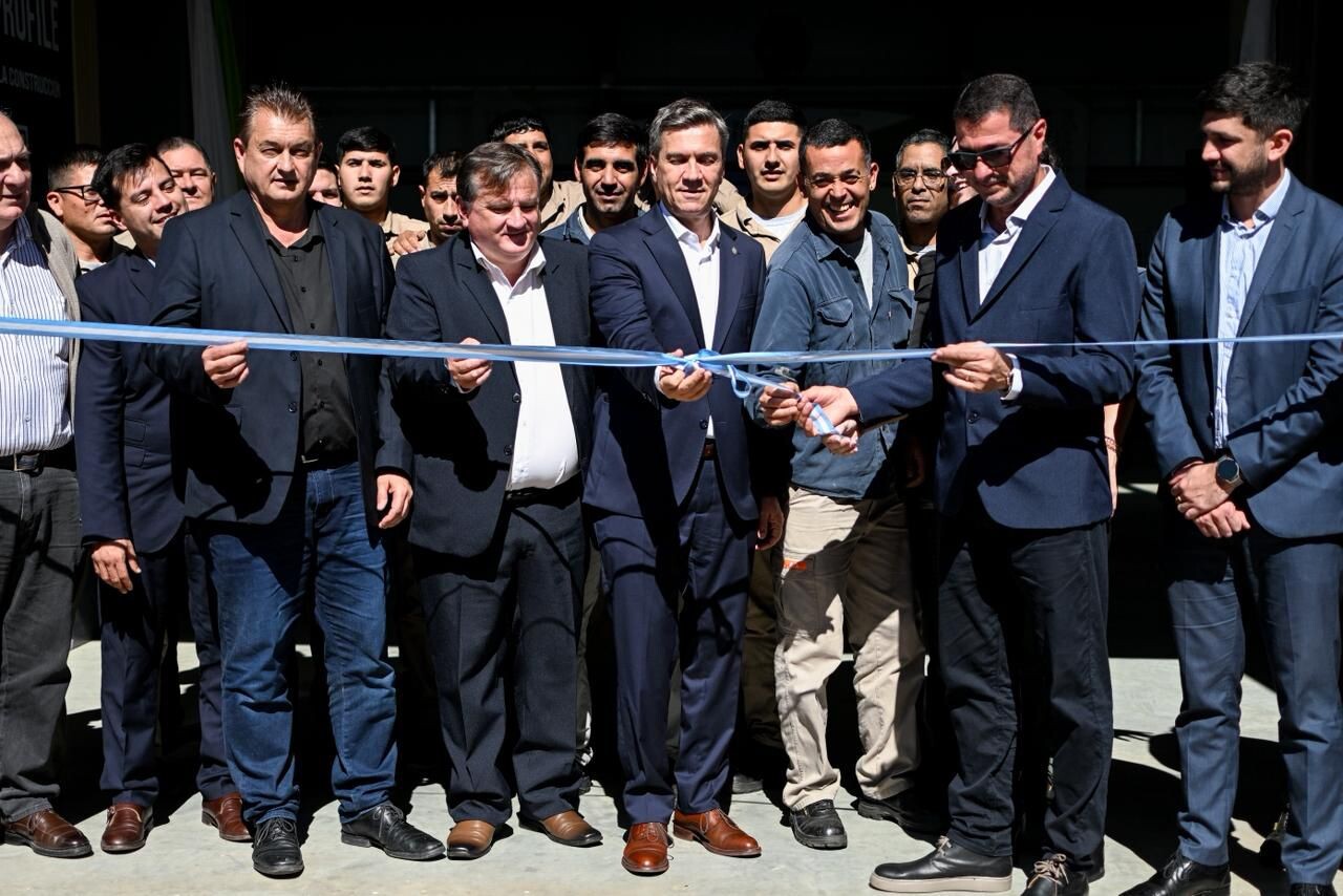 31c2408f-c9a9-430d-a7a9-681bb8bdb1f5.jpg DÍA DE LA INDUSTRIA: ZDERO ACOMPAÑÓ EL CRECIMIENTO DE MATERTEC Y FORTALECE EL PARQUE INDUSTRIAL DE BARRANQUERAS